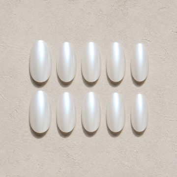 Ivory Halo | Press-On Nails - Personalized Custom Pet Gift