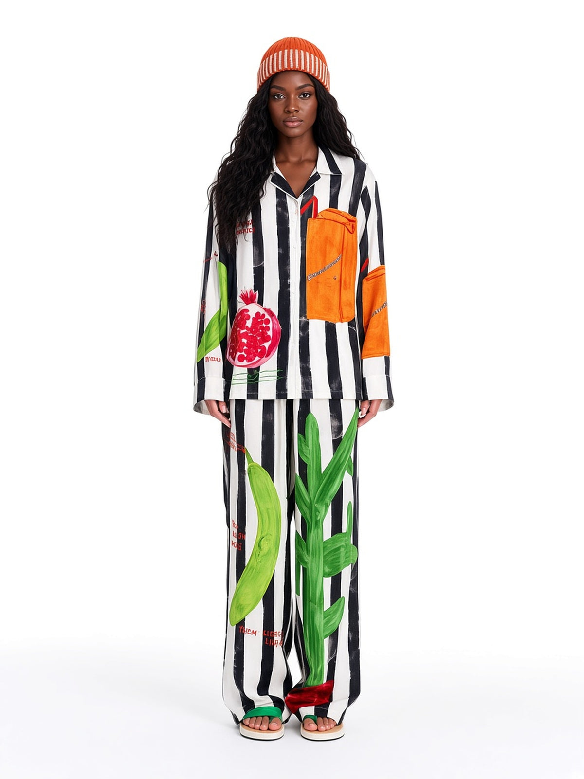 Black-White Graffiti Stripe Lounge Set 6